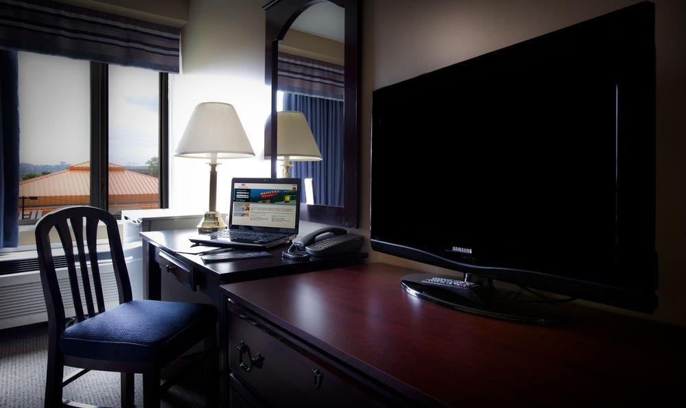 Repotel Henri IV Quebec ภายนอก รูปภาพ